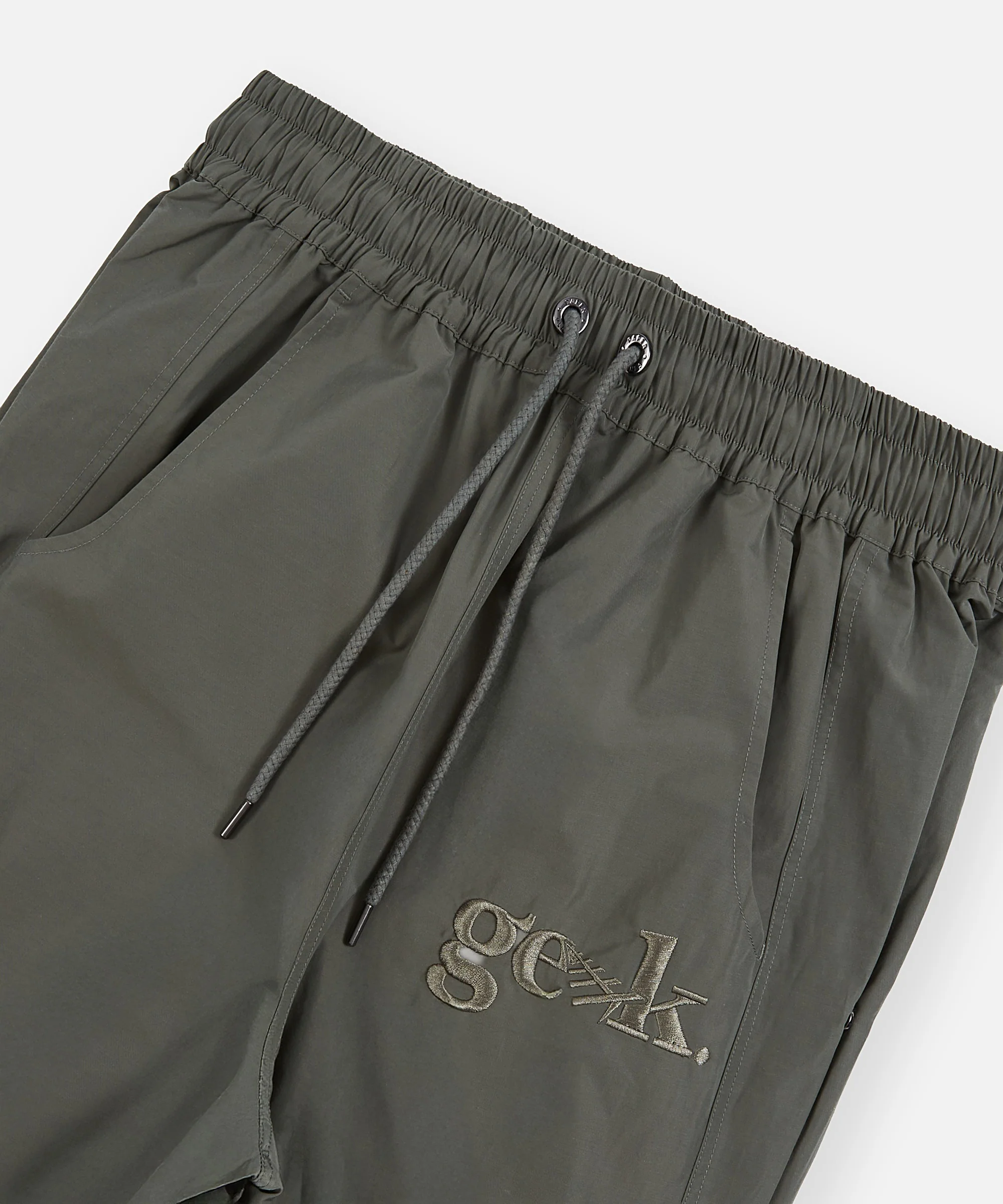 Fashion Geek x Planes Side Snap Convertible Pant - Image 5