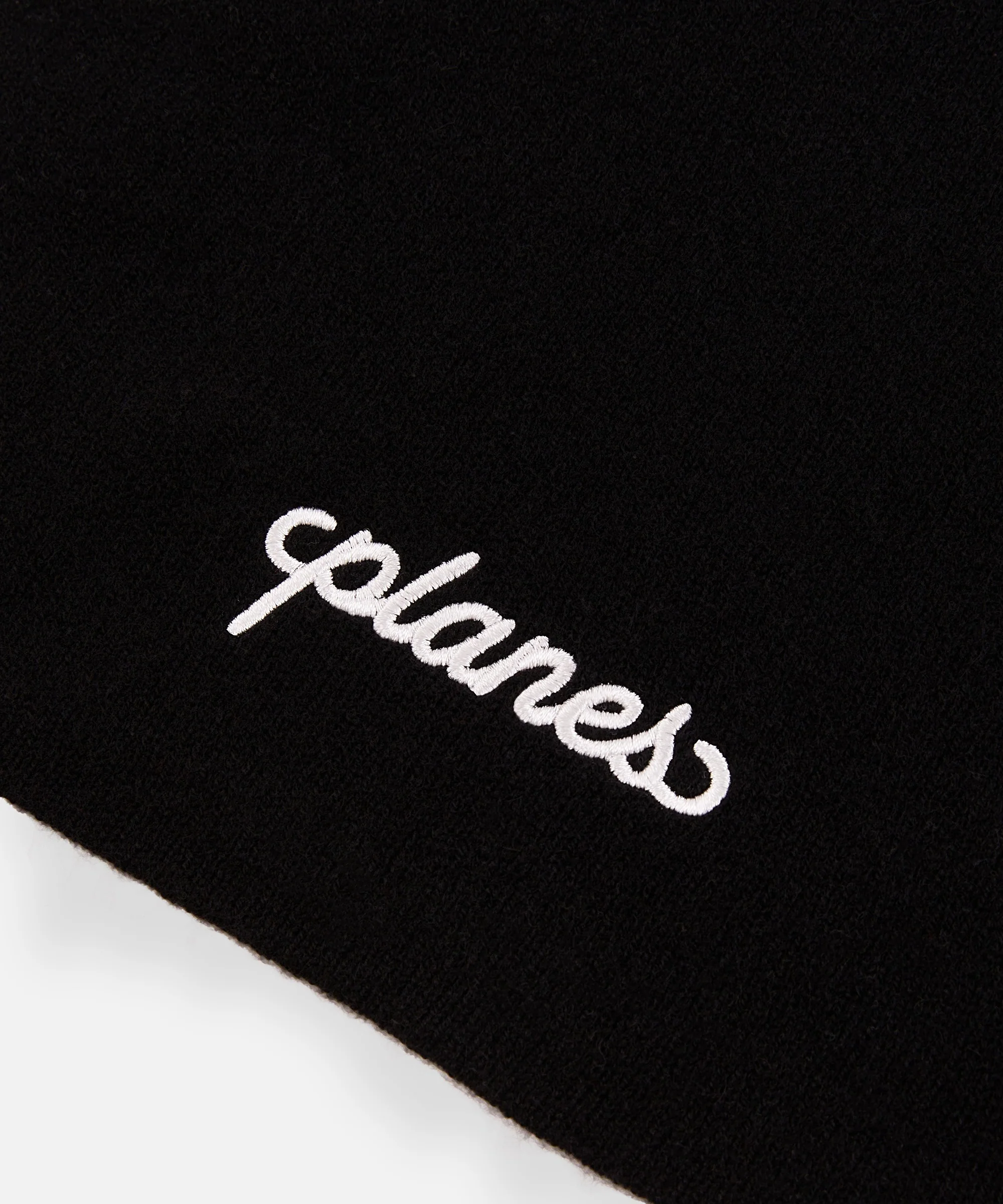 Planes Script Logo Scarf - Image 4