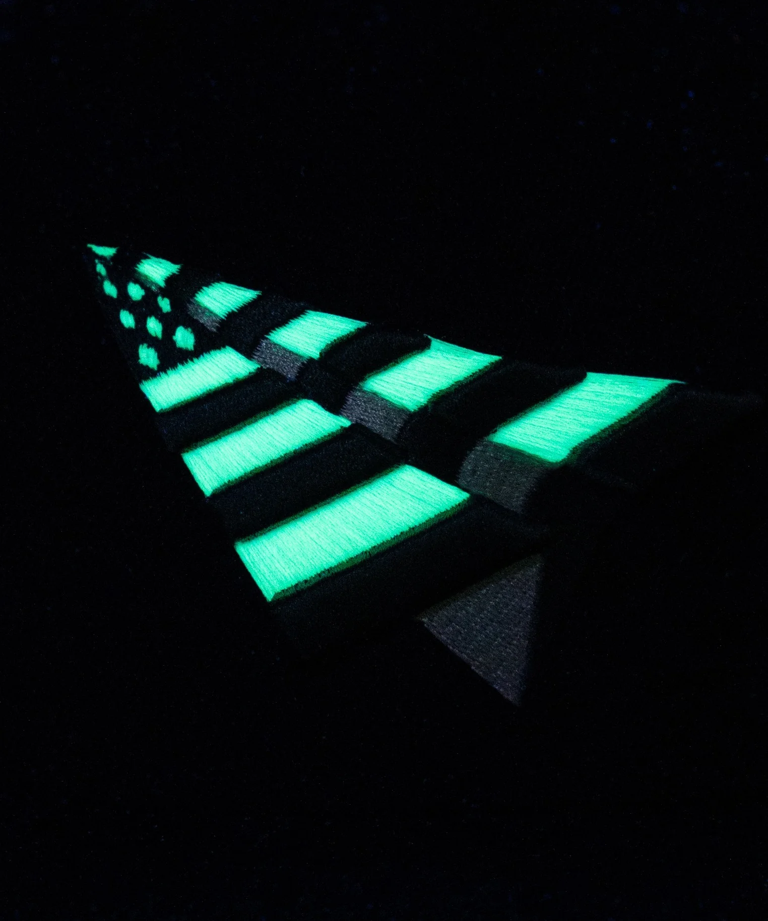The Original Glow in the Dark 59Fifty Fitted Crown - Image 6